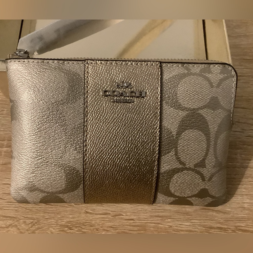 Coach Boxed Metalic Signature Corner Zip with Stripe Wristlet